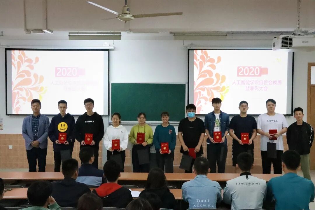 意昂激情图片