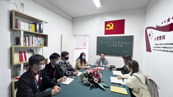 意昂杯赛图片