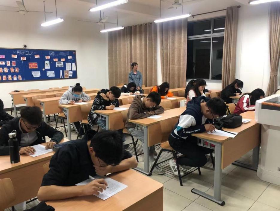 意昂精彩图片