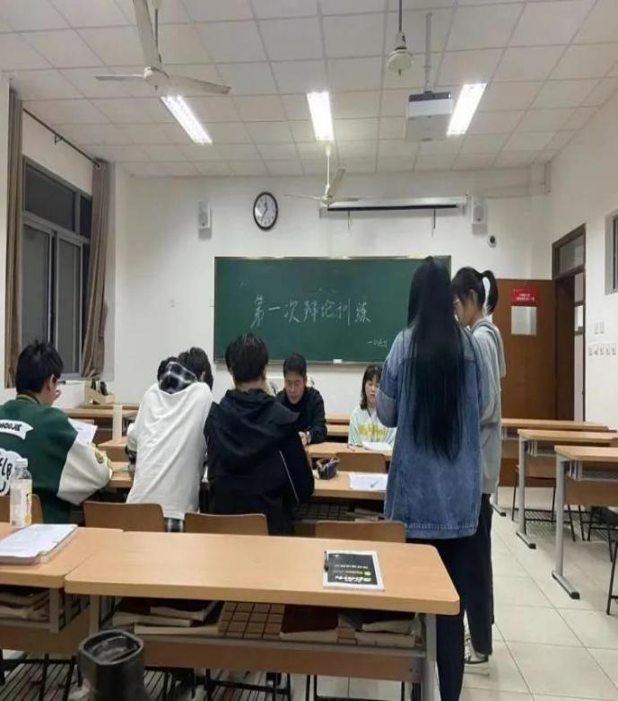 意昂联赛图片