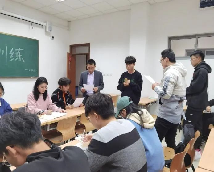 意昂精彩图片