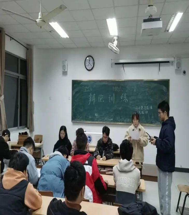 意昂冠军图片
