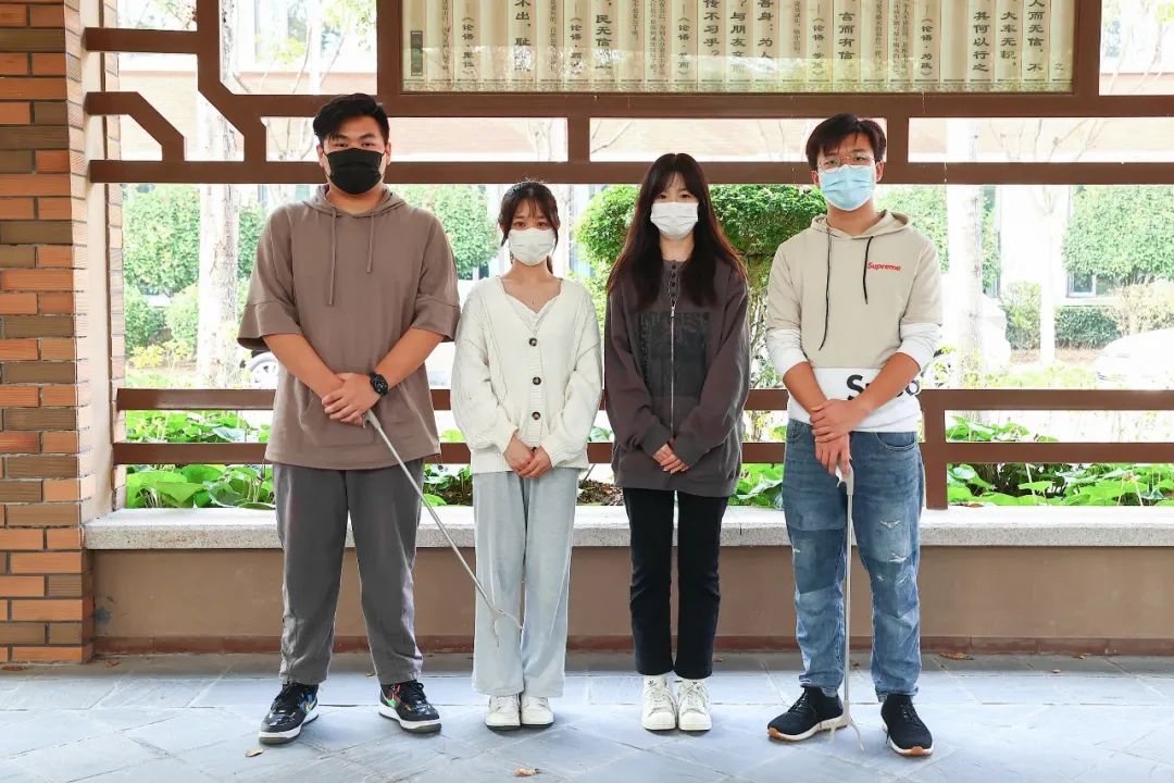 意昂报道图片