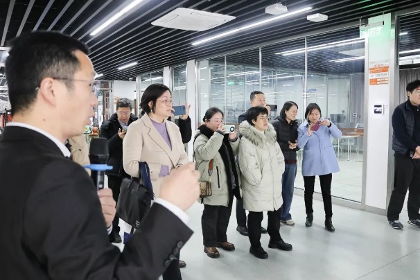 意昂登录图片
