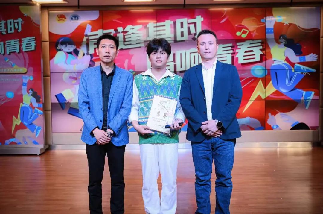 意昂精彩图片