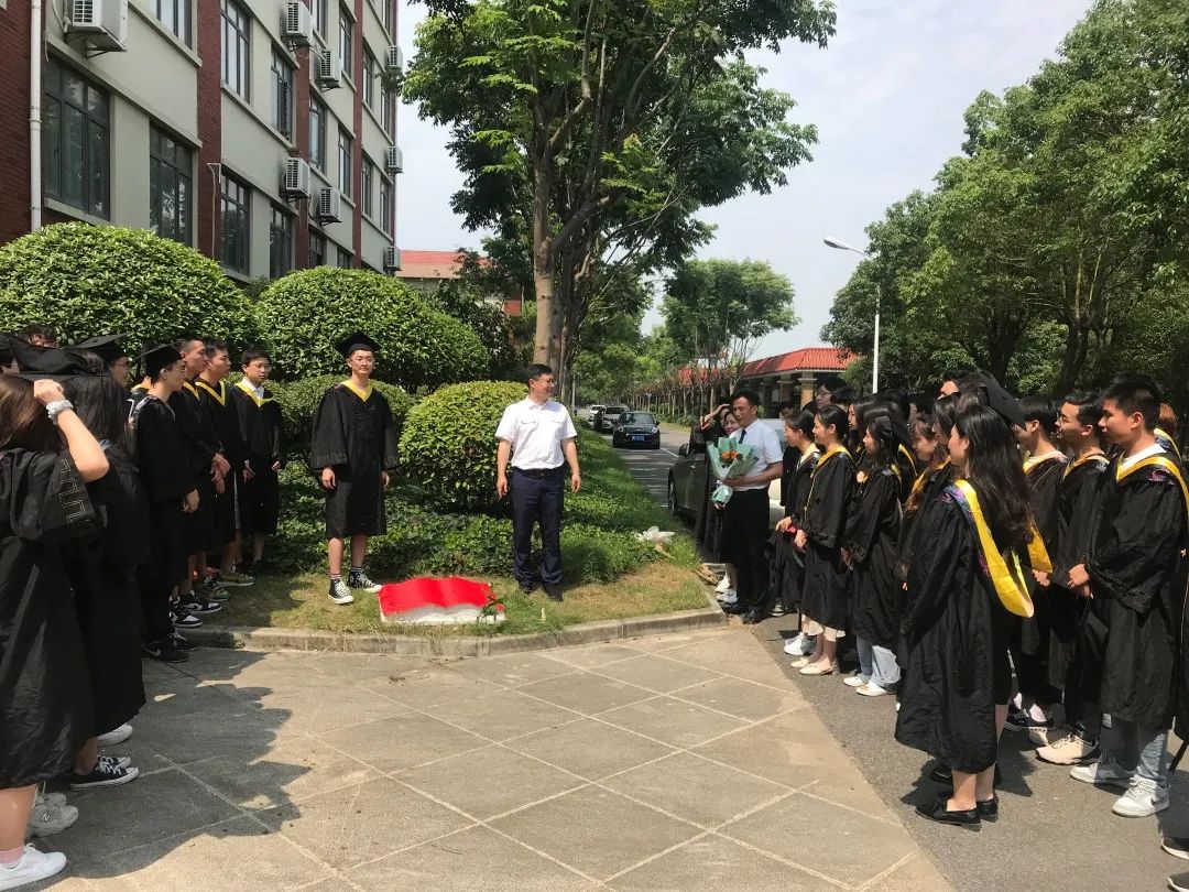 意昂锦标图片