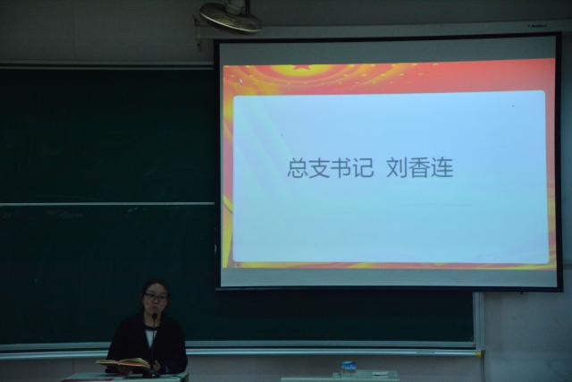 意昂报道图片