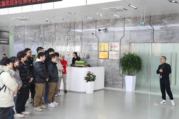 意昂下载图片