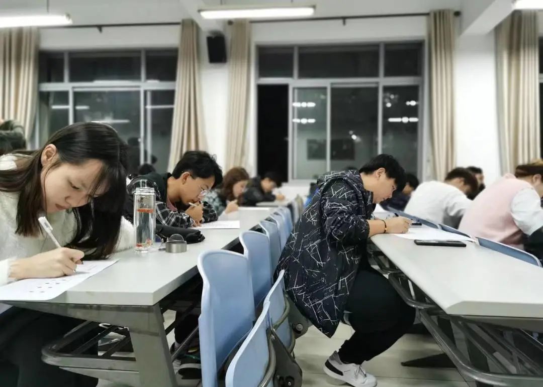 意昂经典图片